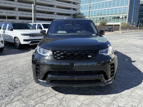 Used 2021 Land Rover Discovery S R-Dynamic image 2