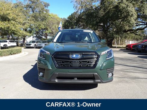 Used 2024 Subaru Forester Premium image 3