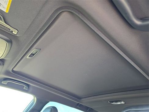 Certified 2025 Subaru Forester Limited image 16