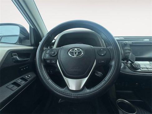 Used 2013 Toyota RAV4 Limited image 12