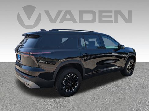 New 2026 Chevrolet Traverse Z71 w/ Enhanced Driving Package AWD/4WD image 29
