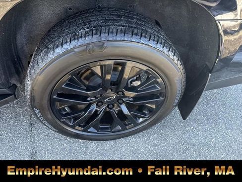 Used 2024 Chevrolet Suburban RST w/ Sport Performance Package image 14