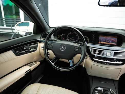 Used 2007 Mercedes-Benz S 600 image 26