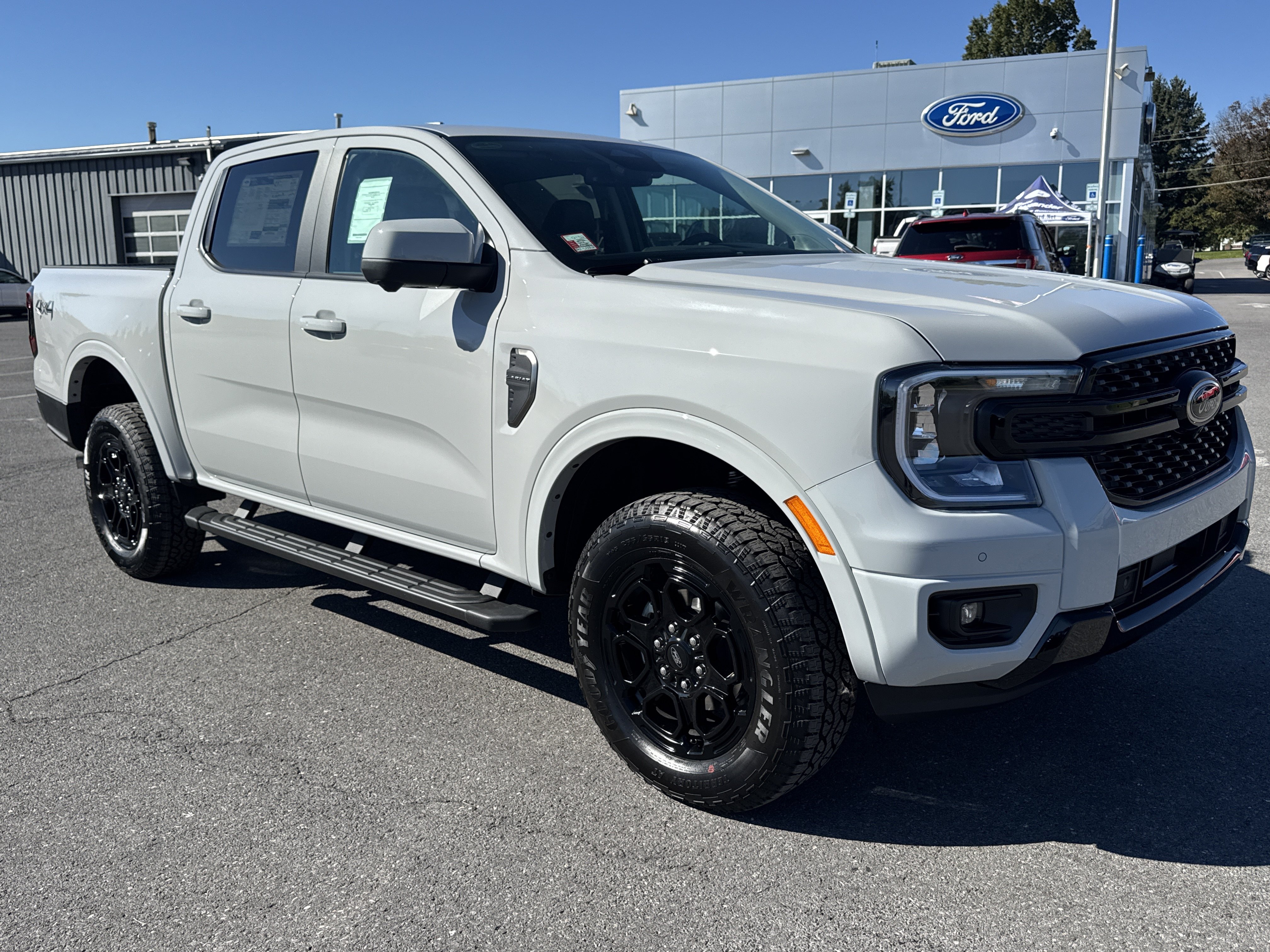 New 2026 Ford Ranger Lariat w/ Black Appearance Package AWD/4WD image 1