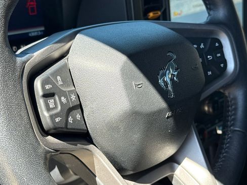 Used 2022 Ford Bronco Badlands image 26