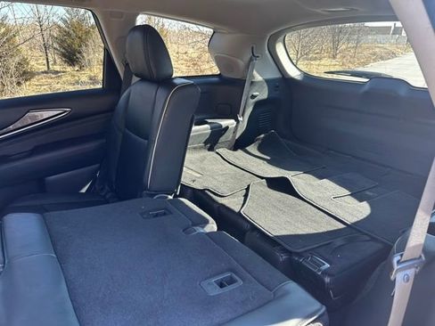 Used 2019 INFINITI QX60 Pure FWD image 16