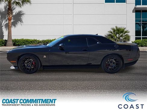 Used 2016 Dodge Challenger R/T Scat Pack w/ Leather Interior Group image 9