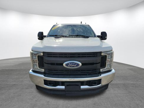 Used 2019 Ford F250 XL w/ XL Value Package AWD/4WD image 2