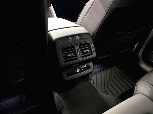 Certified 2025 Audi Q5 Premium w/ Premium Plus AWD/4WD image 35