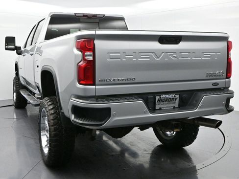 Used 2020 Chevrolet Silverado 2500 High Country w/ Z71 Off-Road Package AWD/4WD image 6