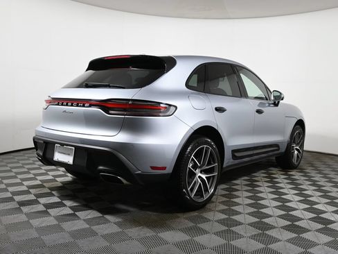 Used 2026 Porsche Macan AWD/4WD image 7