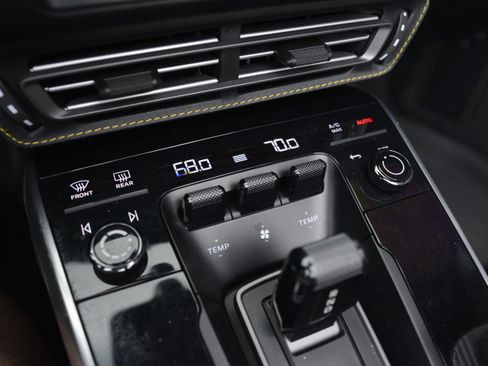 Certified 2021 Porsche 911 Turbo S AWD/4WD image 25