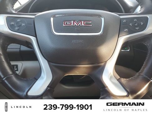 Used 2019 GMC Acadia SLT image 24