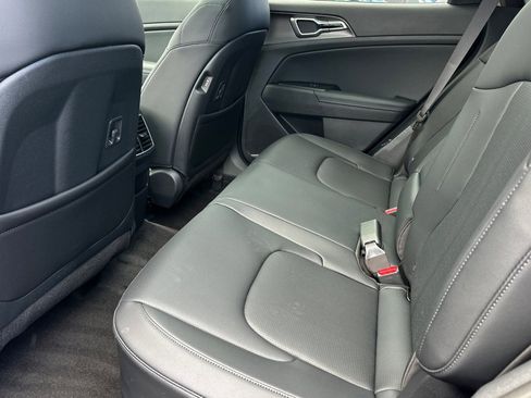 New 2026 Kia Sportage AWD Hybrid image 10