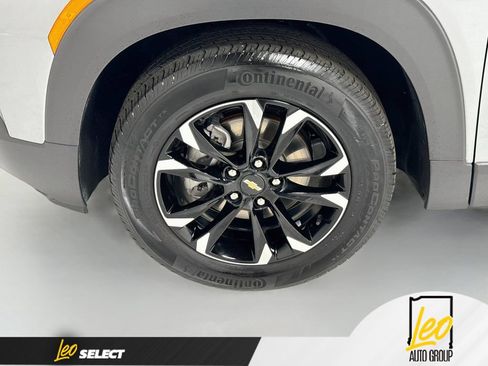 Used 2023 Chevrolet TrailBlazer LT w/ Convenience Package FWD image 32