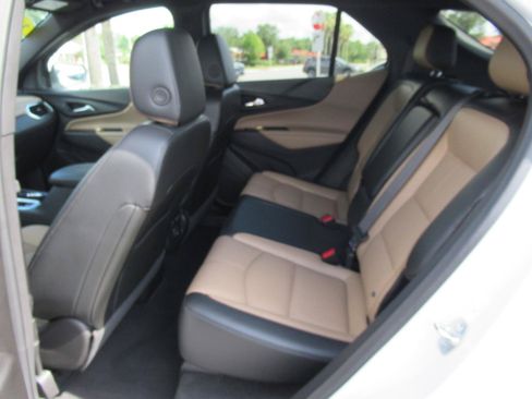 Used 2024 Chevrolet Equinox Premier FWD image 36