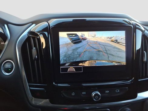 Certified 2021 Chevrolet Traverse LT image 21