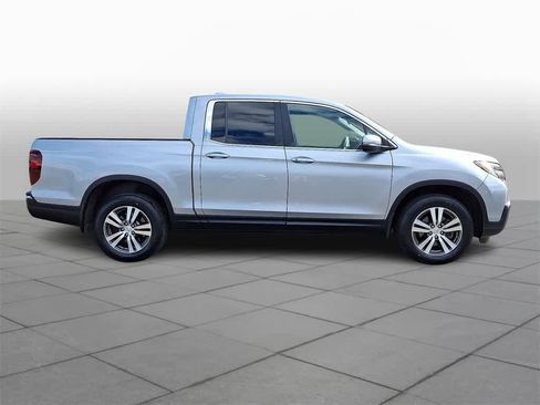 Used 2017 Honda Ridgeline RTS image 22