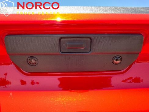 Used 2022 Chevrolet Silverado 1500 LT image 11