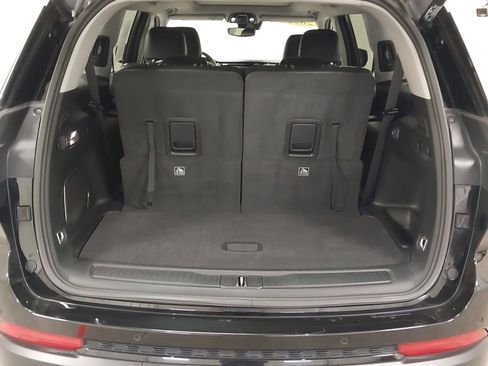 Used 2022 Jeep Grand Cherokee L Limited w/ Black Appearance Package AWD/4WD image 26