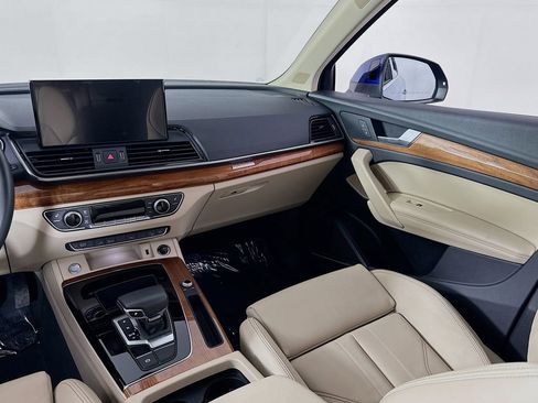 Used 2023 Audi Q5 e Premium Plus image 19