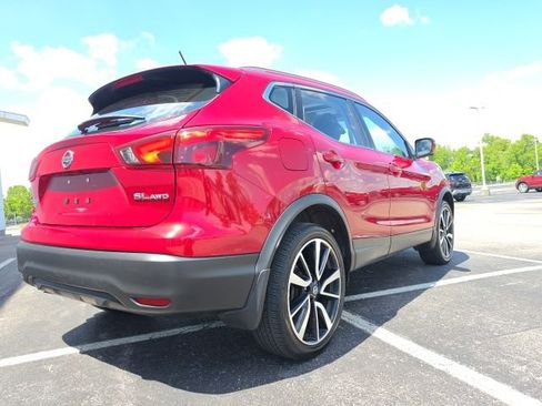Used 2018 Nissan Rogue Sport SL w/ SL Premium Package AWD/4WD image 8