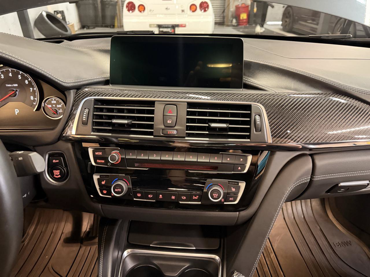 Used 2018 BMW M3 RWD image 21