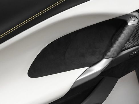 Used 2025 Ferrari 296 GTS image 67