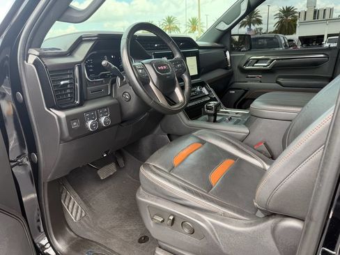 Used 2023 GMC Sierra 1500 AT4 w/ AT4 Preferred Package AWD/4WD image 13