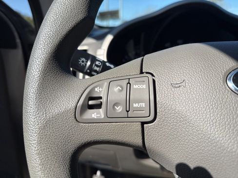 Used 2015 Kia Sportage LX image 9