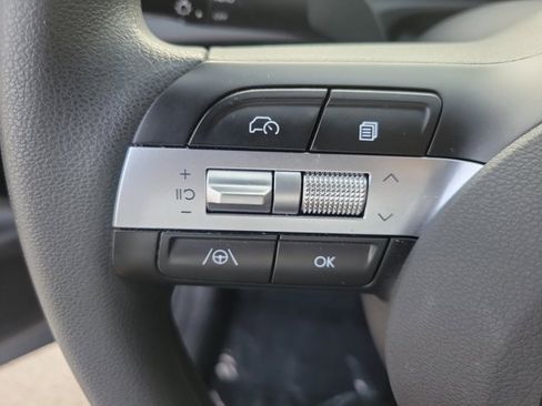 Certified 2025 Hyundai Santa Cruz SEL image 21