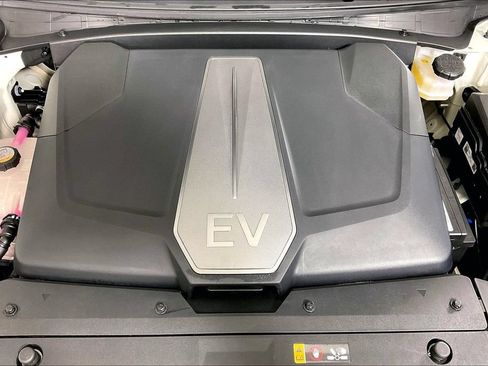 Used 2023 Kia EV6 Wind w/ Wind Technology Package RWD image 9