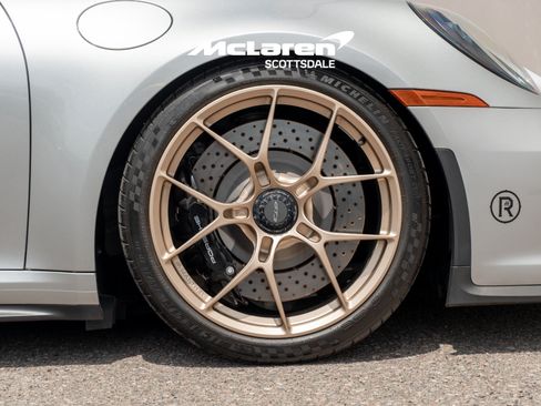 Used 2024 Porsche 911 GT3 RWD image 40