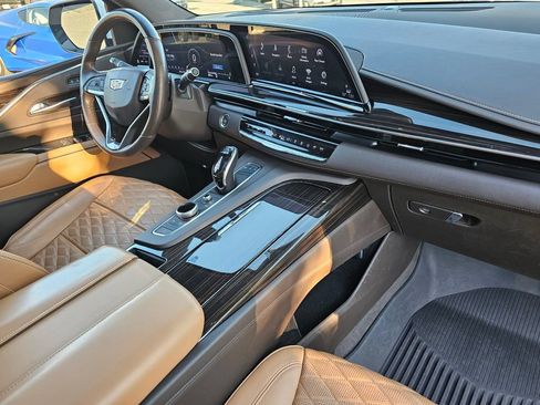 Used 2021 Cadillac Escalade Sport w/ Driver Assist Tech Package AWD/4WD image 15