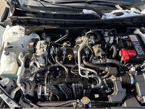 Used 2025 Nissan Altima 2.5 SV image 31