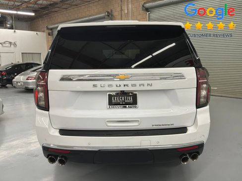 Used 2022 Chevrolet Suburban Premier RWD image 6