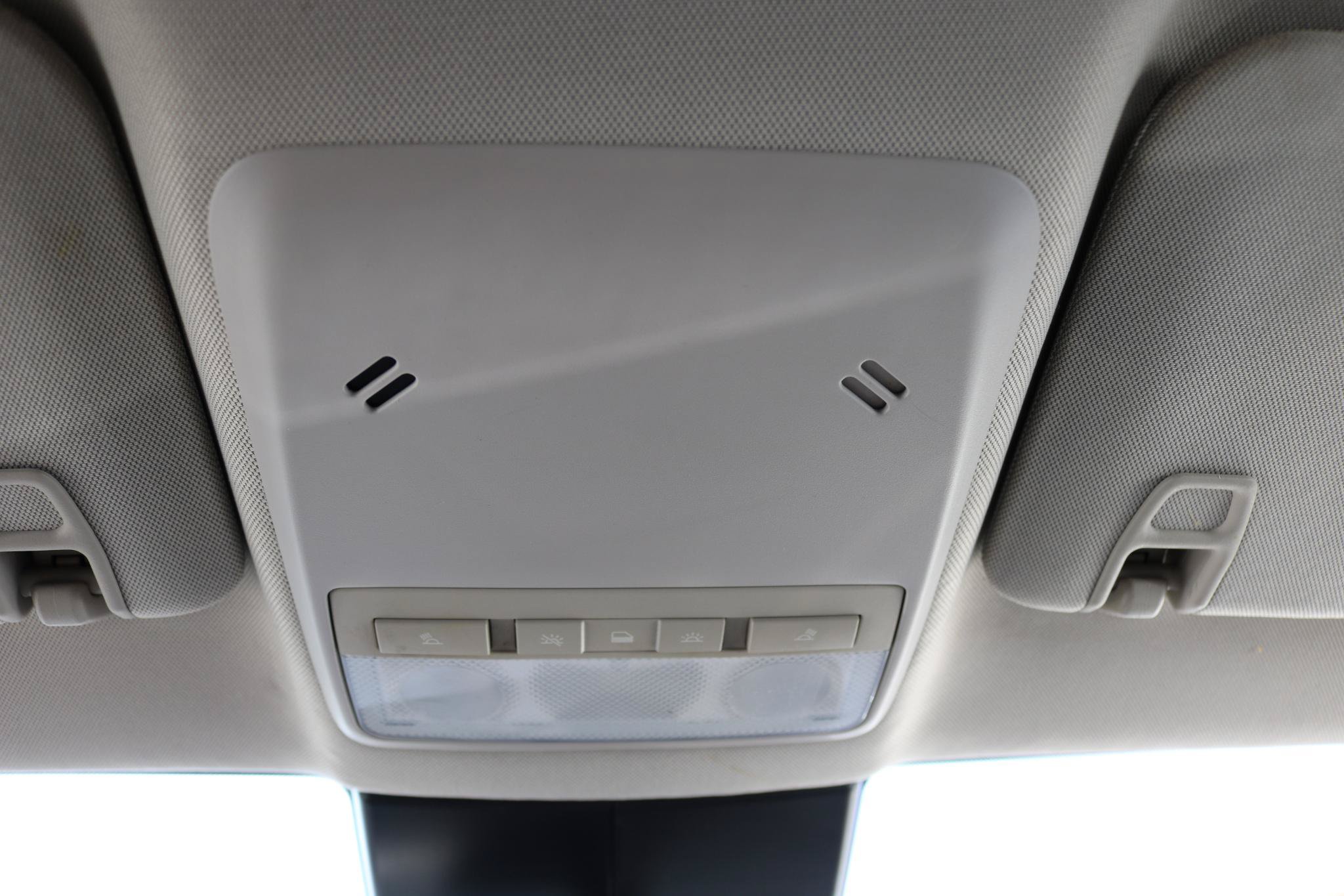 Used 2018 Buick Encore Preferred FWD image 31
