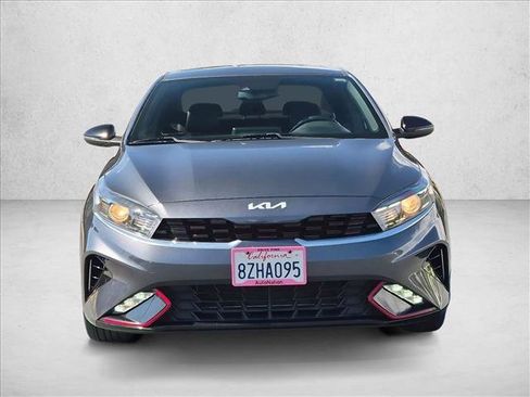 Used 2022 Kia Forte GT-Line FWD image 2