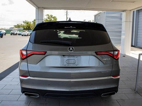 Used 2024 Acura MDX SH-AWD w/ Advance Package image 15