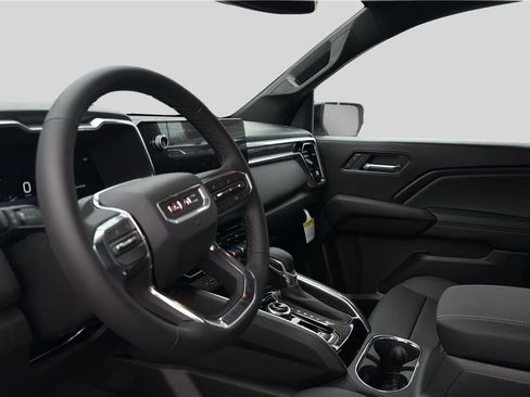 New 2026 GMC Canyon Elevation image 14