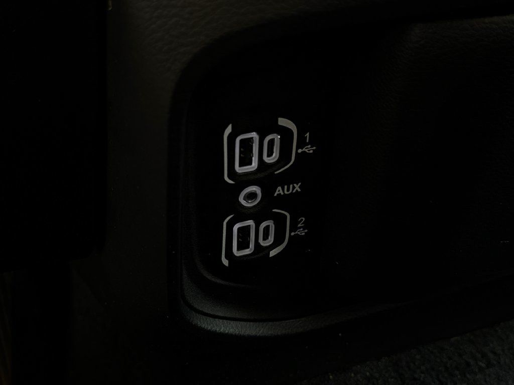 Used 2025 RAM 1500 Tradesman RWD image 21