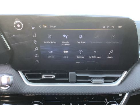 Used 2025 Chevrolet Equinox LT w/ Safety and Technology Package image 15