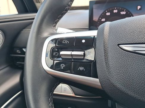 Used 2025 Genesis GV80 2.5T Standard AWD/4WD image 9