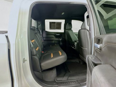 Used 2021 GMC Sierra 1500 AT4 w/ AT4 Value Package AWD/4WD image 11