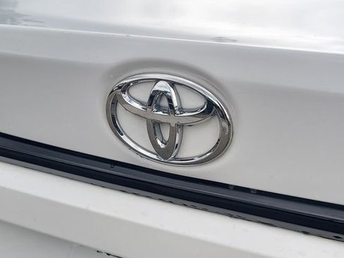 Used 2024 Toyota Corolla LE image 9