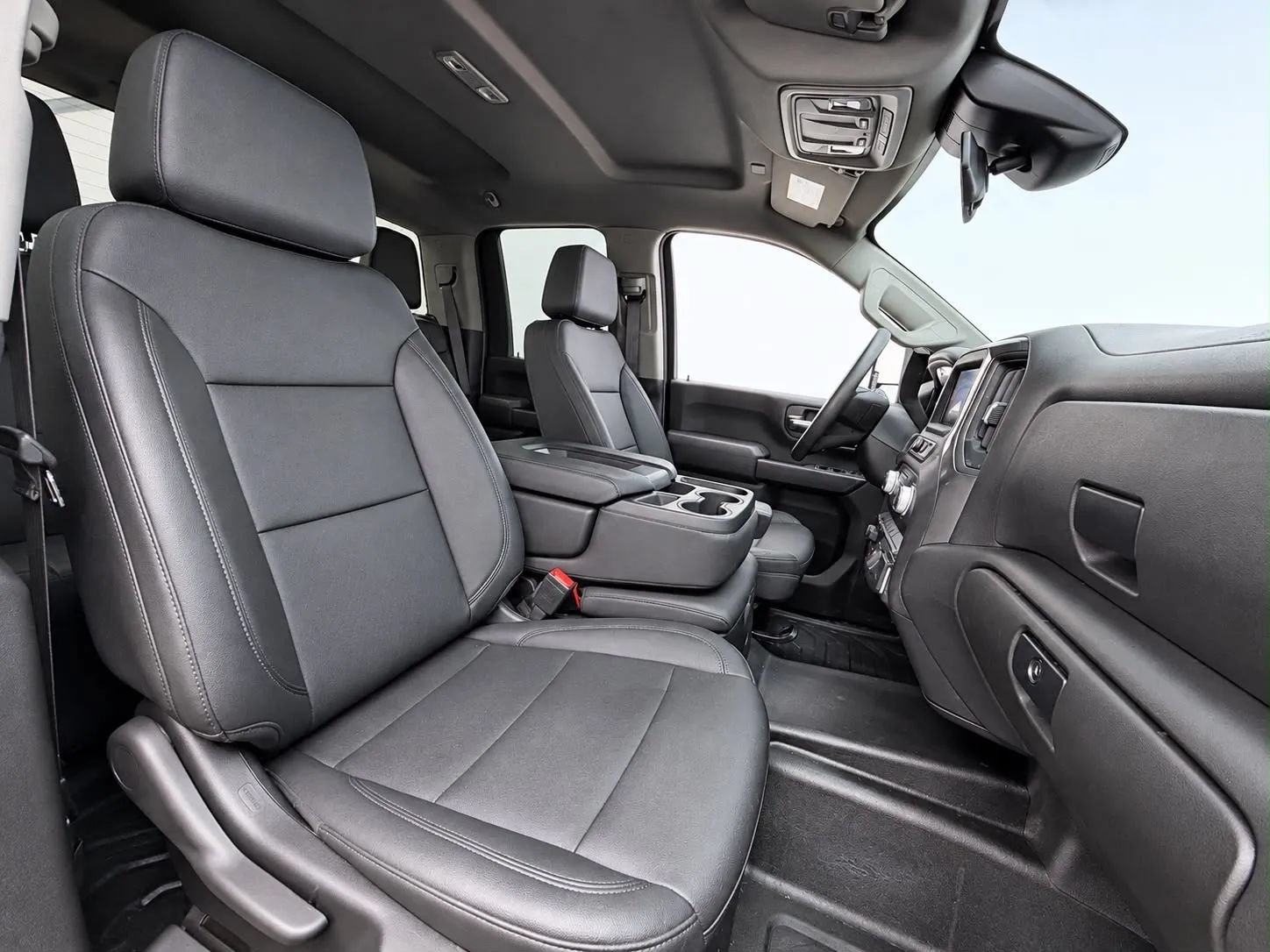 Used 2024 GMC Sierra 2500 Pro AWD/4WD image 16