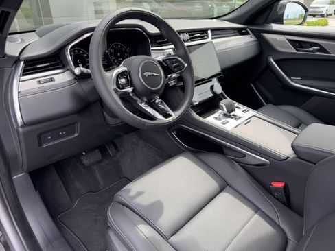 Used 2026 Jaguar F-PACE R-Dynamic S AWD/4WD image 13