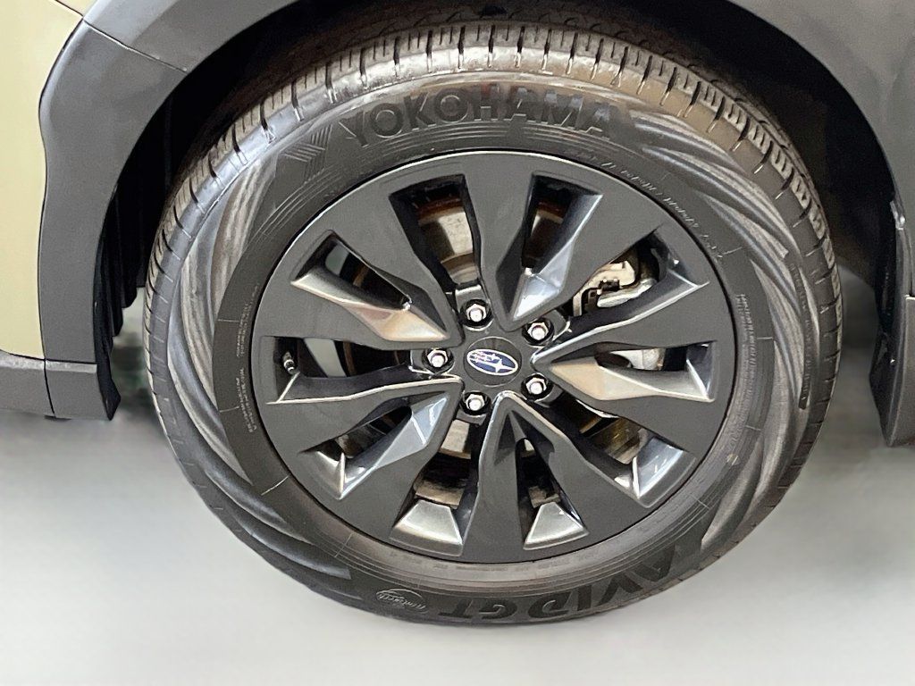 Used 2024 Subaru Outback Onyx Edition XT AWD/4WD image 32