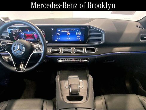 Used 2025 Mercedes-Benz GLE 350 4MATIC image 15