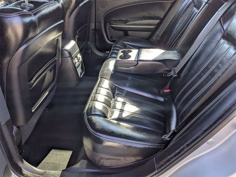 Used 2023 Chrysler 300 S image 28